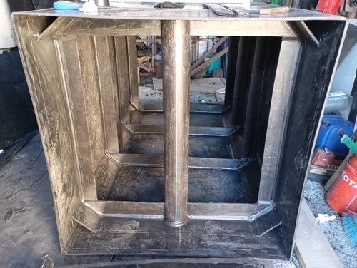 Fabricación de manto de estanque HDPE en taller